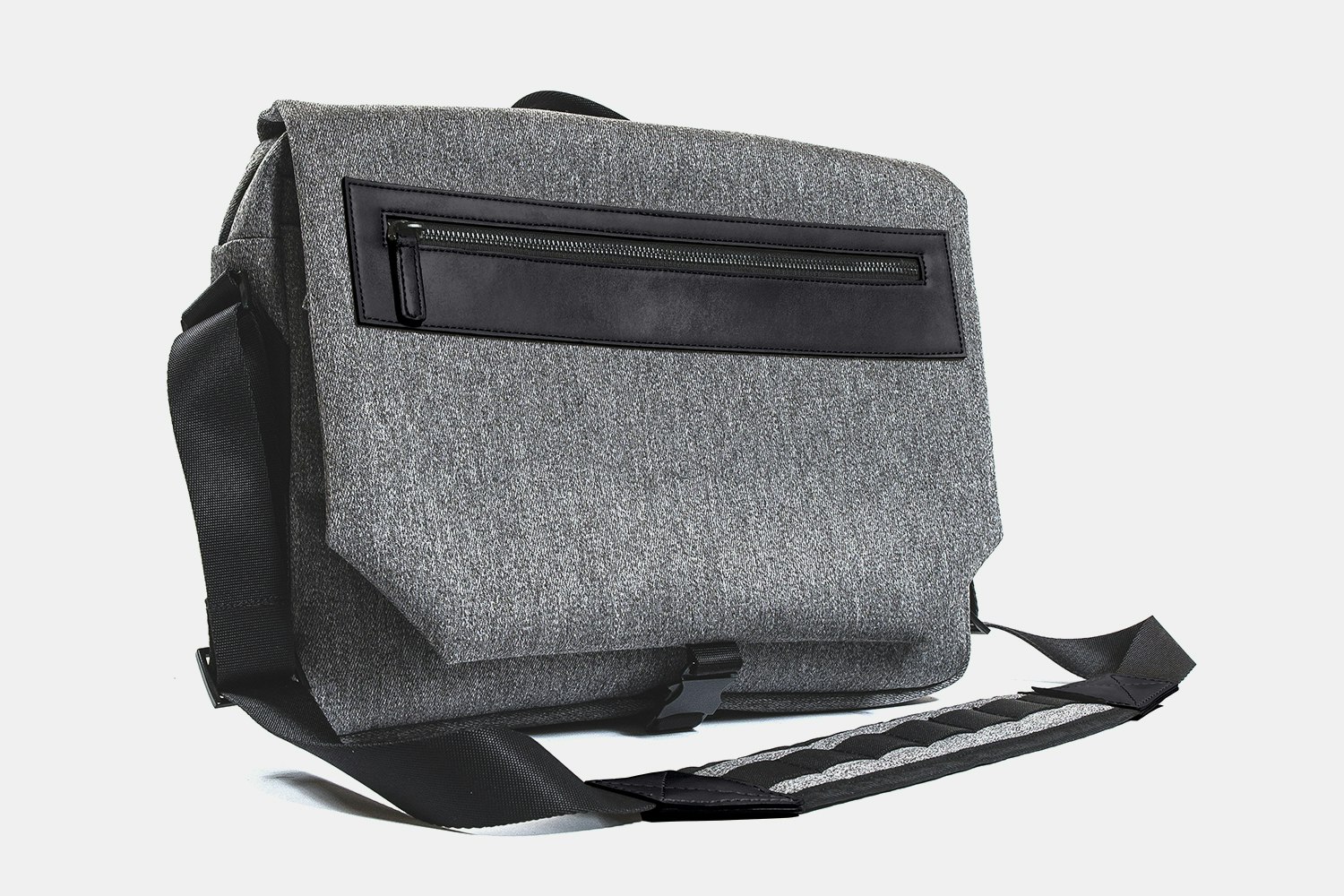 バッグ R.E. LOAD messenger bag gray バッグ R.E. LOAD messenger bag gray リロード / R.E.Load | Deluxe